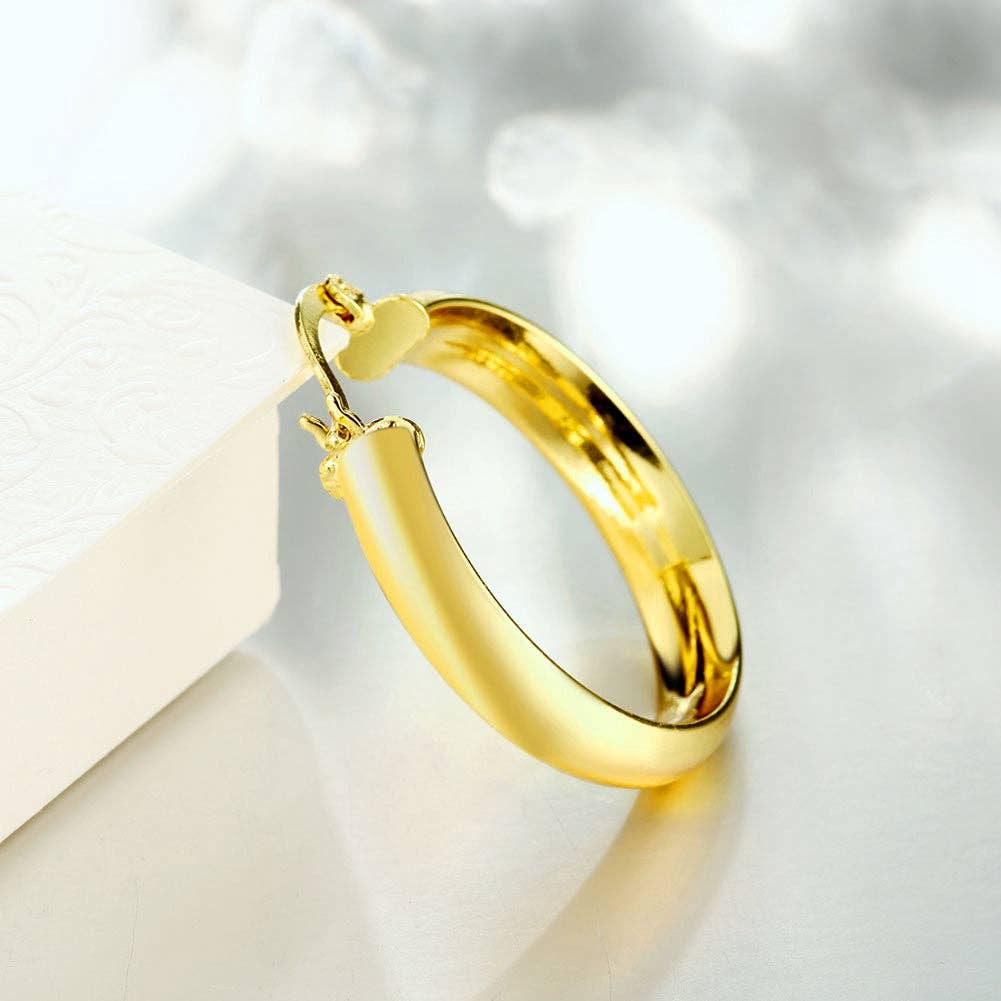 1.35" Classic Round Hoop Earring in 18K Gold Plated