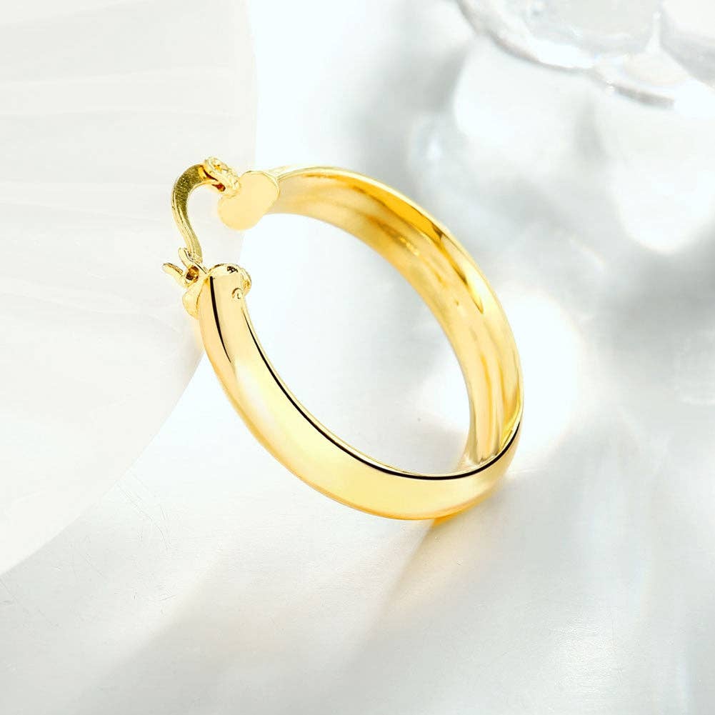 1.35" Classic Round Hoop Earring in 18K Gold Plated